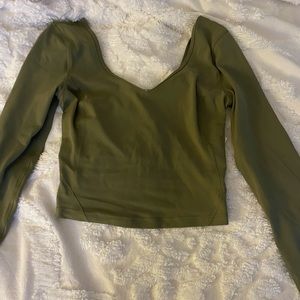 NWT OLIVE GREEN ALIGN T-SHIRT LONG SLEEVE SIZE 4